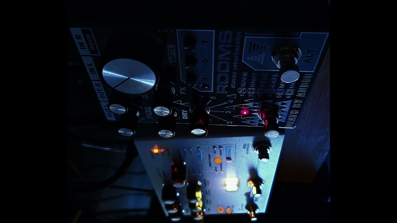 Machine 💤 Microcosm Hologram