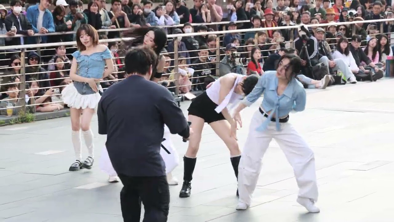 WHIPLASH 아트비트 ARTBEAT 청계광장 250511  7Z5A5814