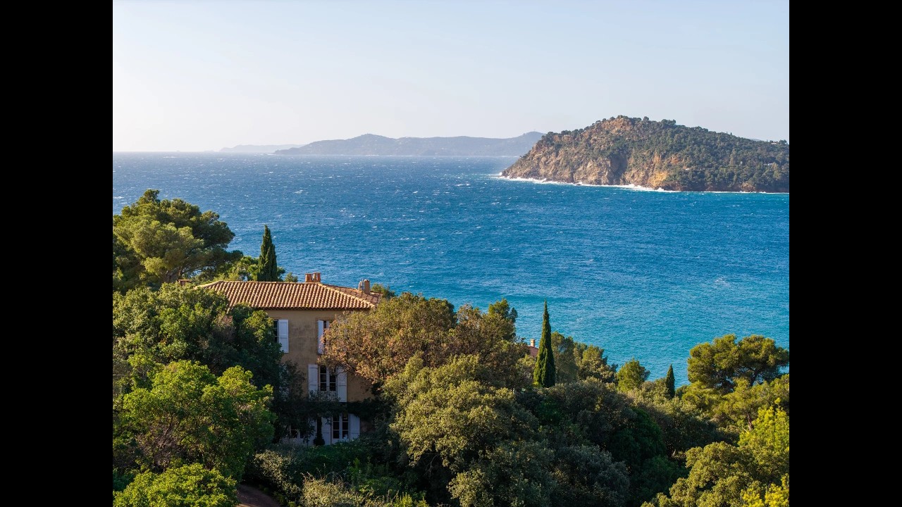 Villa d'exception À quelques pas seulement du sable et des eaux scintillantes, Rayol Canadel