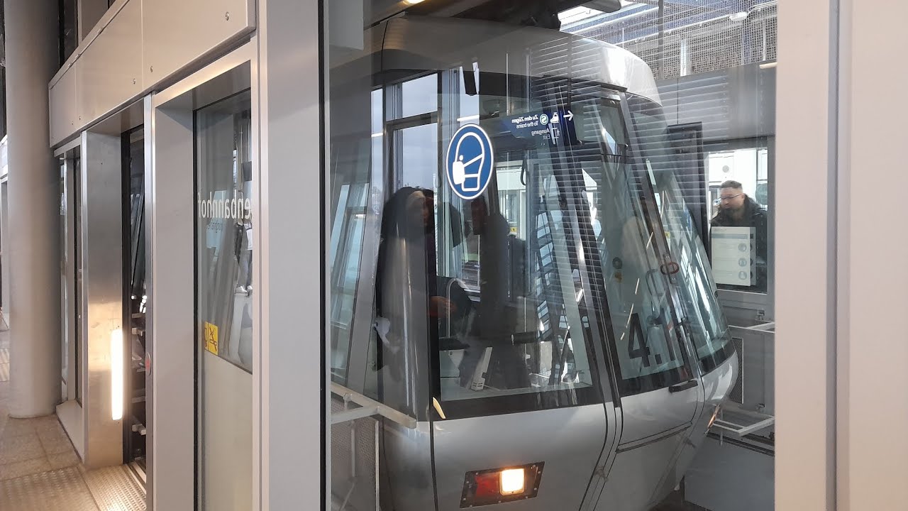 Mitfahrt im kompletten Skytrain von D&uuml;sseldorf Terminal C bis D&uuml;sseldorf Flughafen Bahnhof