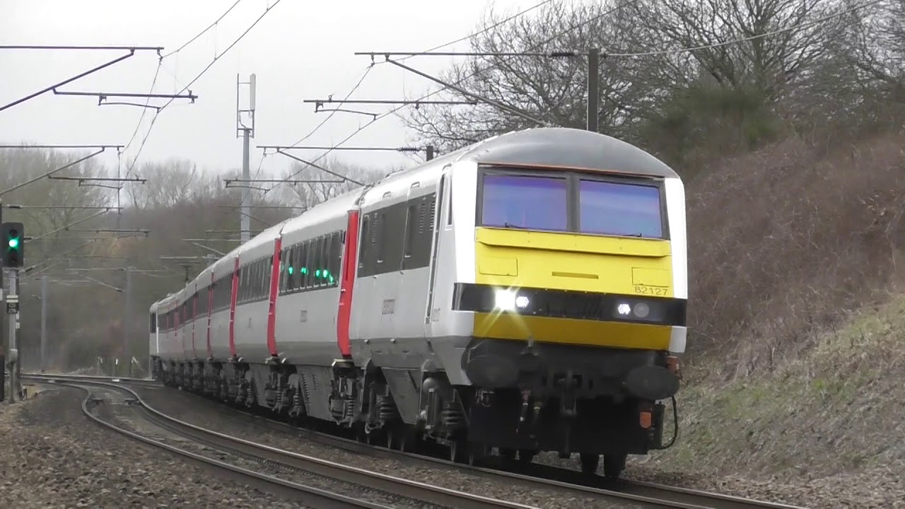Trains along the GEML (Great Eastern Mainline) 13/02/18