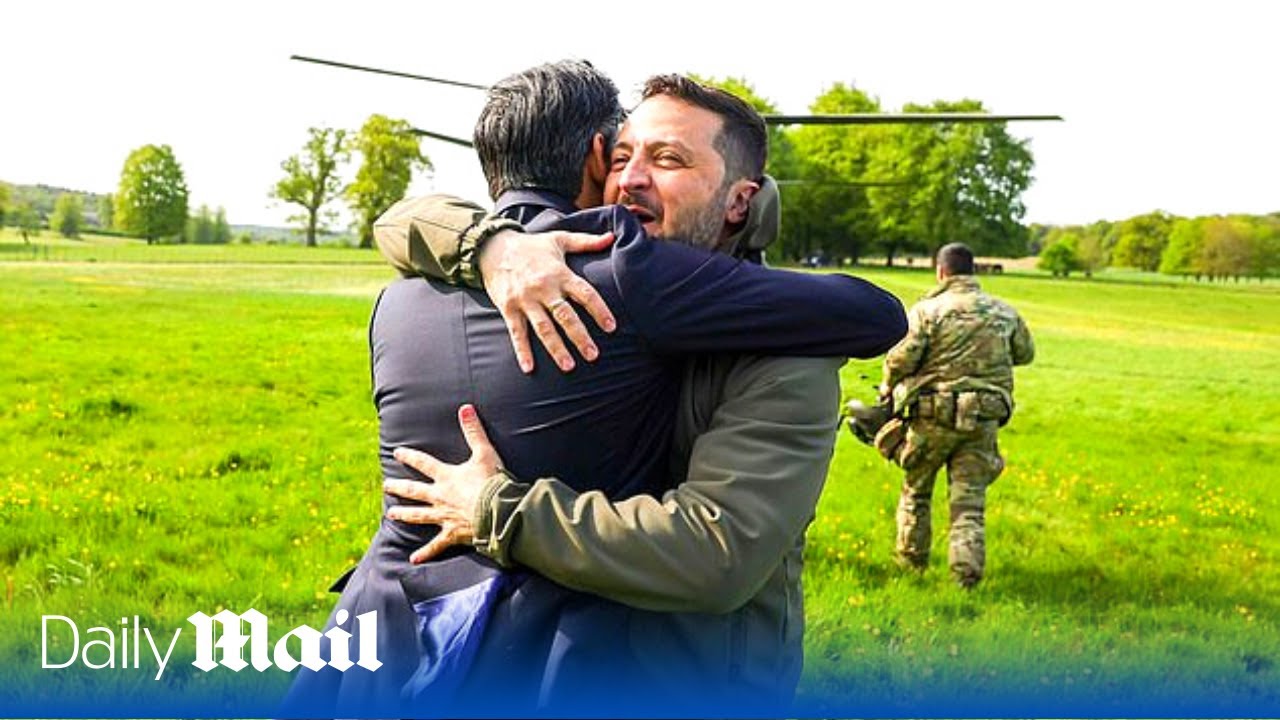 Moment Zelensky arrives at Chequers by helicopter and meets Rishi Sunak