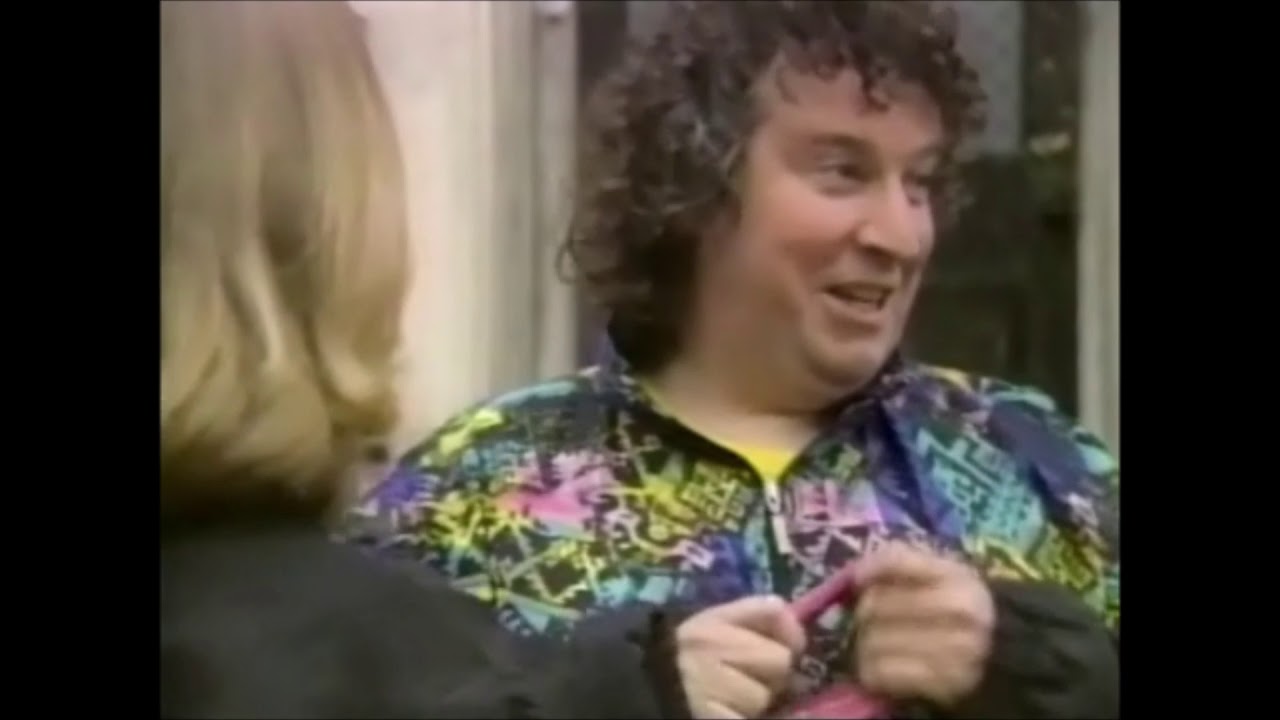 EastEnders - Nigel races Grant (26th June 1997)