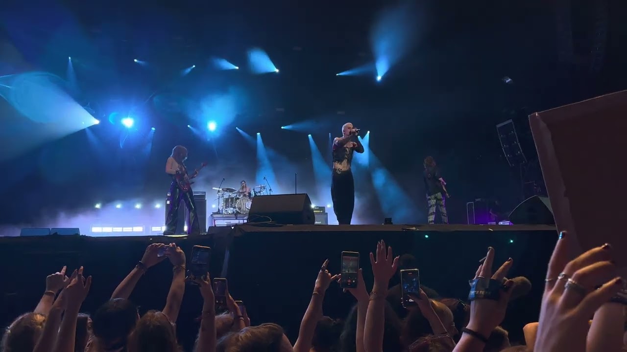 The Loneliest - Måneskin Live Barcelona 2023 4K HDR