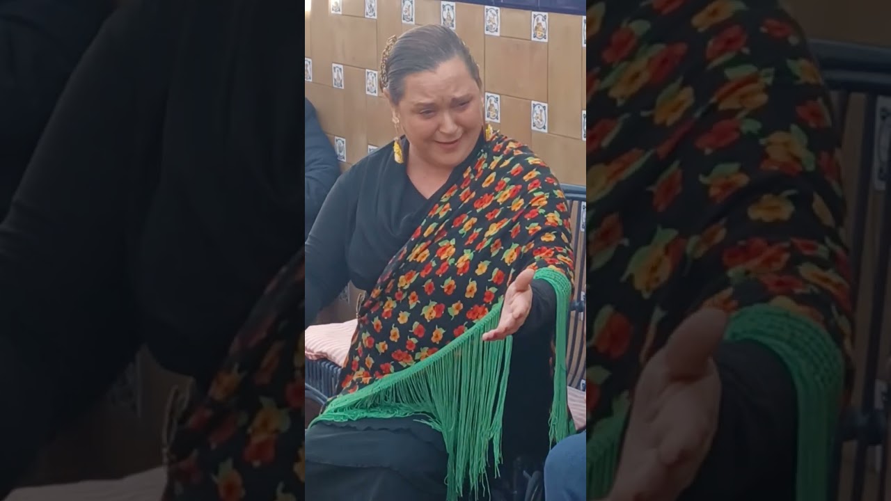 Manuela Cordero cante y Antonio Gámez Martos guitarra en Peña El Carbonerillo de Sevilla,  gracias. 