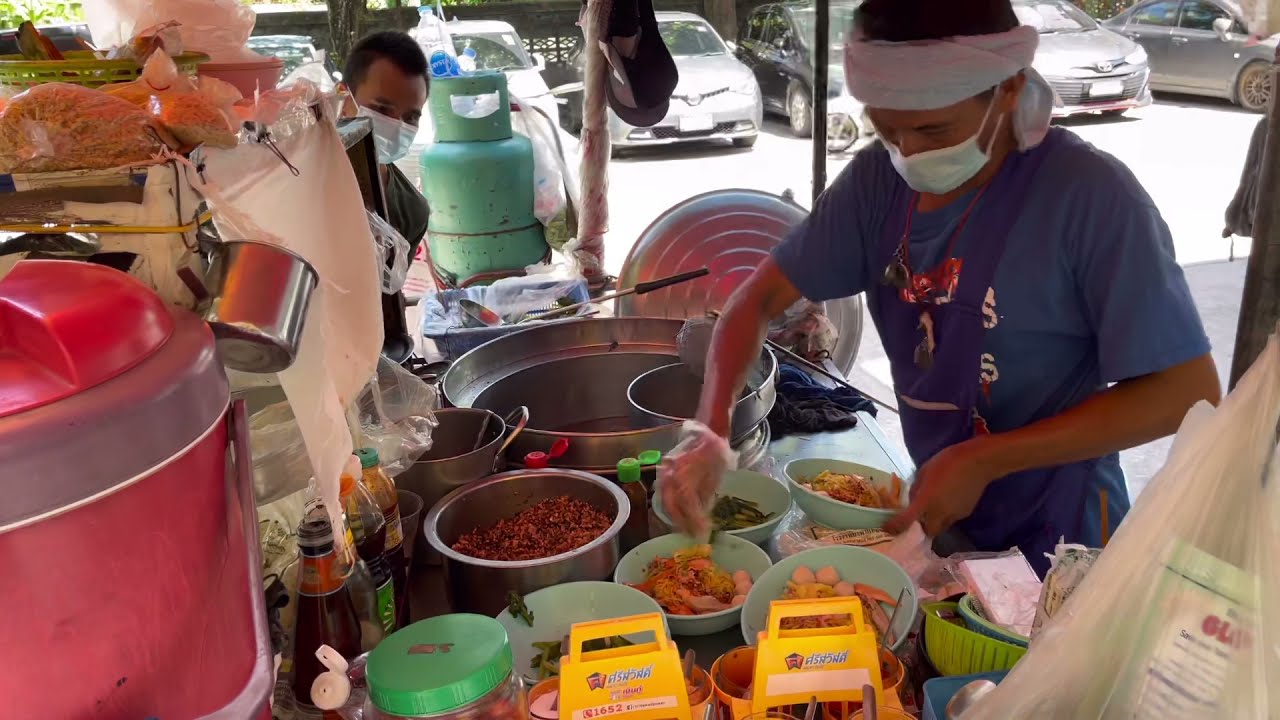 บะหมี่ป๊อกๆร้านนี้ไม่อร่อยซาเล้ง #บะหมี่ #ซาเล้ง #วิภาวดี #ไม่อร่อย