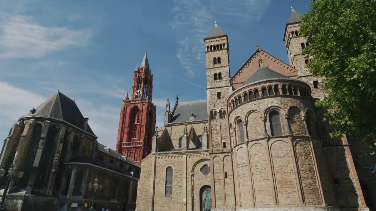 Study abroad in the heart of Europe!