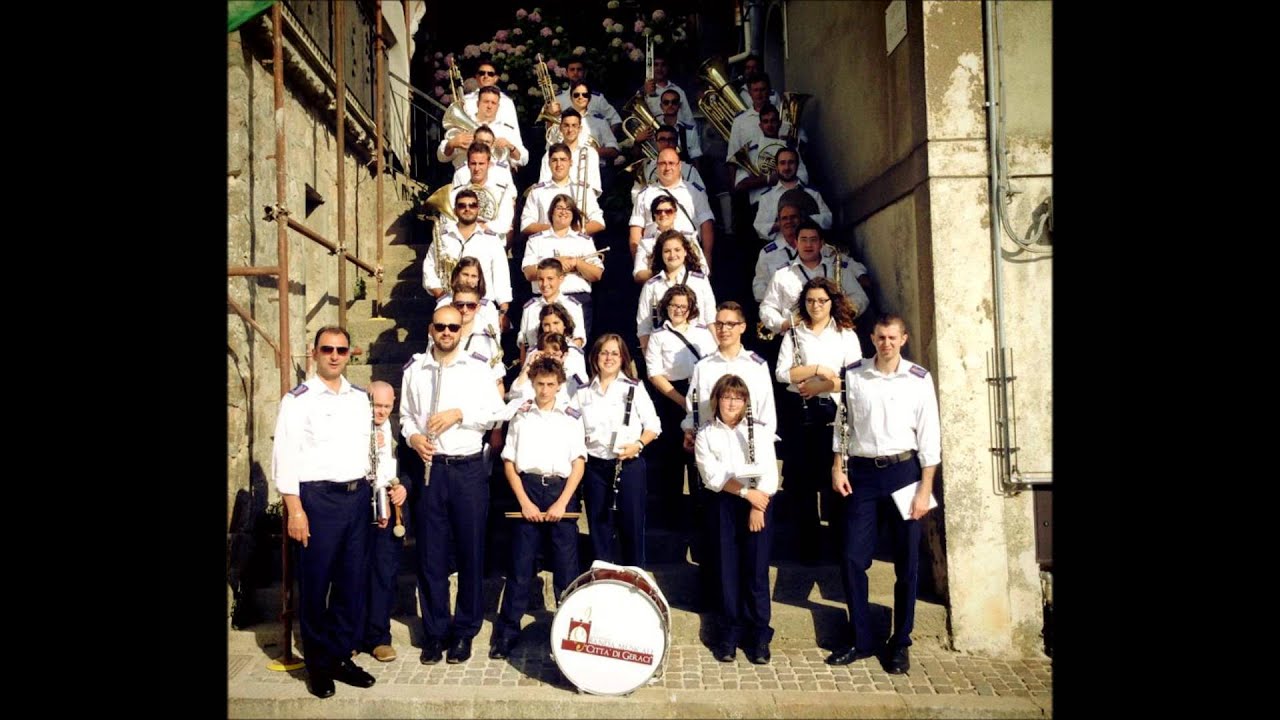 Ass. Banda Musicale Città di Geraci esegue AQUILA