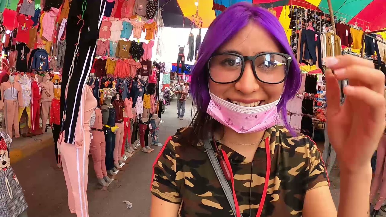 CHICA POBLANA COMPRANDO EN EL TIANGUIS DE LOS LAVADEROS-MI PRIMER VIDEO