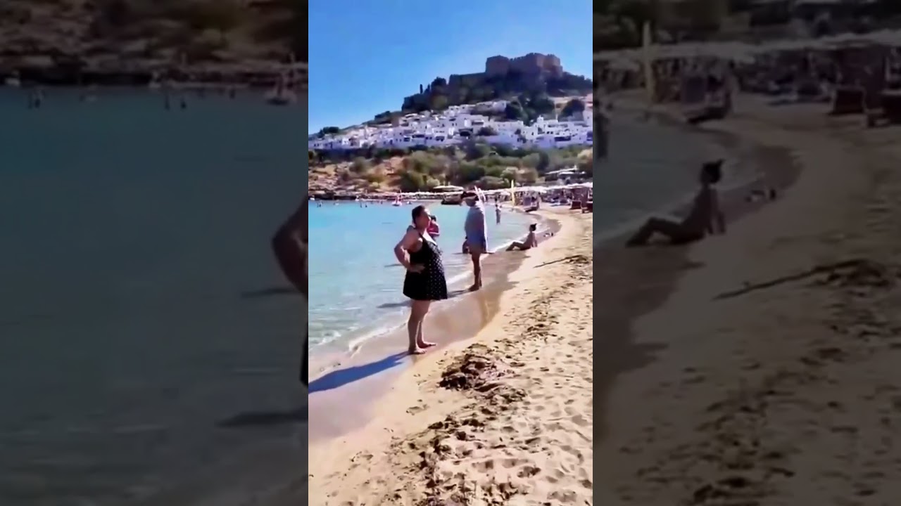 Spacer po plaży w Lindos &ndash; relaks i widoki! 🏖️ Mixtravel