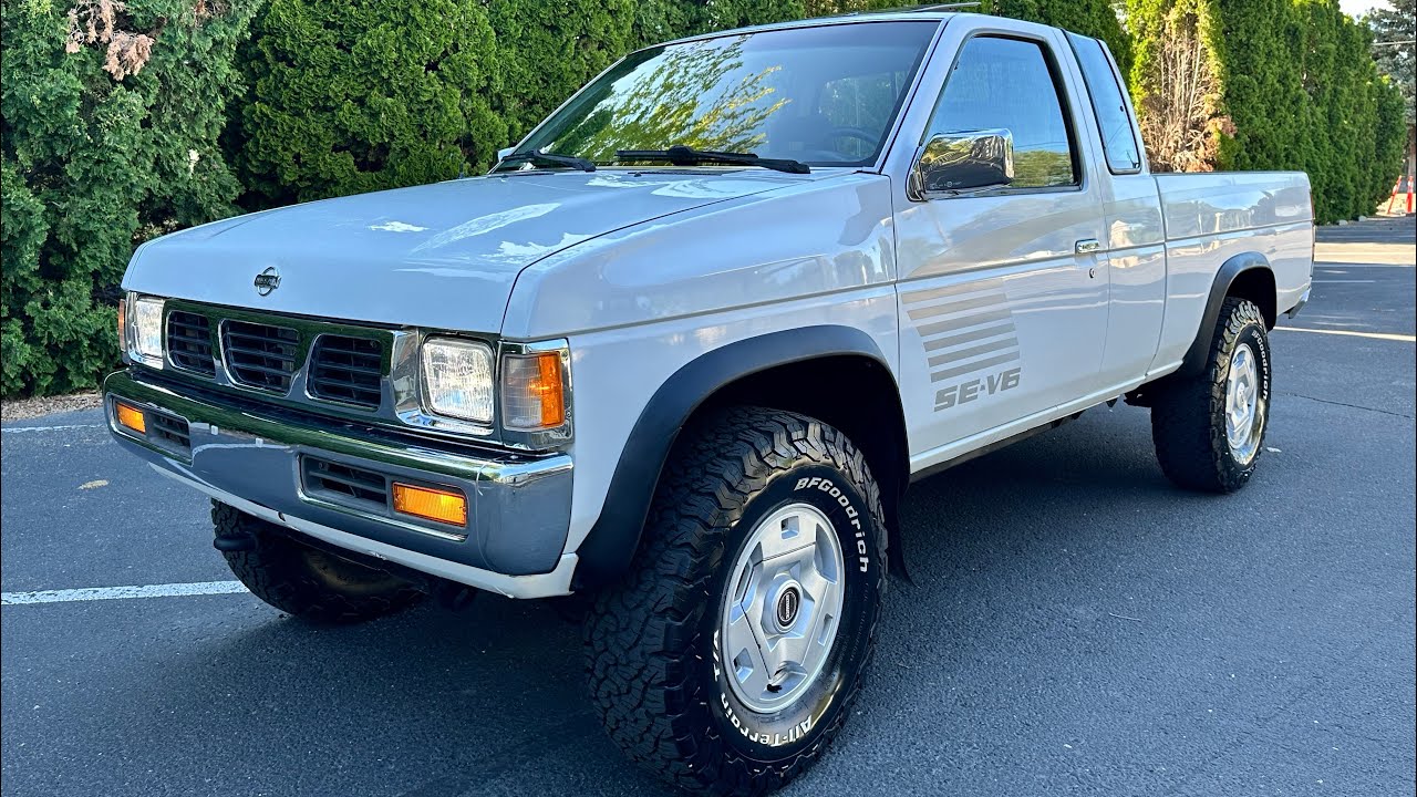 Walk around 1994 Nissan Hardbody 97K original miles
