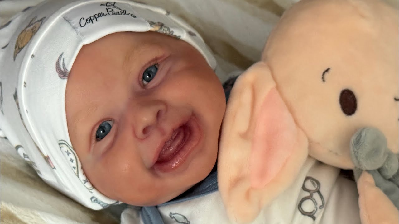 Reborn Doll Change and Chat || Harper by Andrea Arcello 