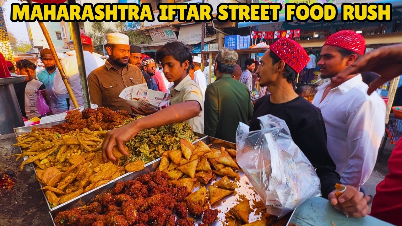 Maharashtra Ramadan Iftar Rush 🤯 Non-Veg Snacks Kharidne Lagi Lambi Bheed | Street Food India