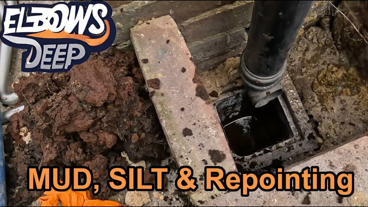 Swift Unblock and repoint of Rainwater Gully - Blocked drain 54