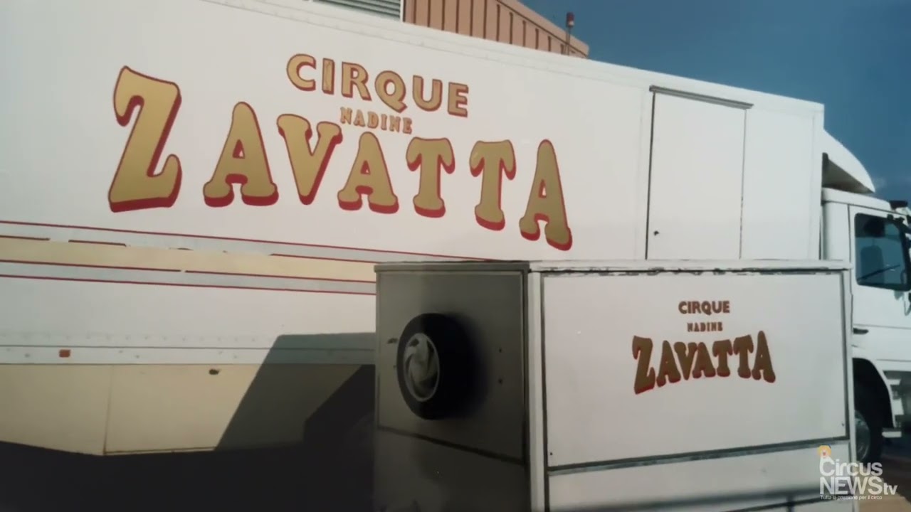 Le Cirque Nadine Zavatta - Cirque Piedon (foire attractions de Monaco) et la ville de Menton en 2004