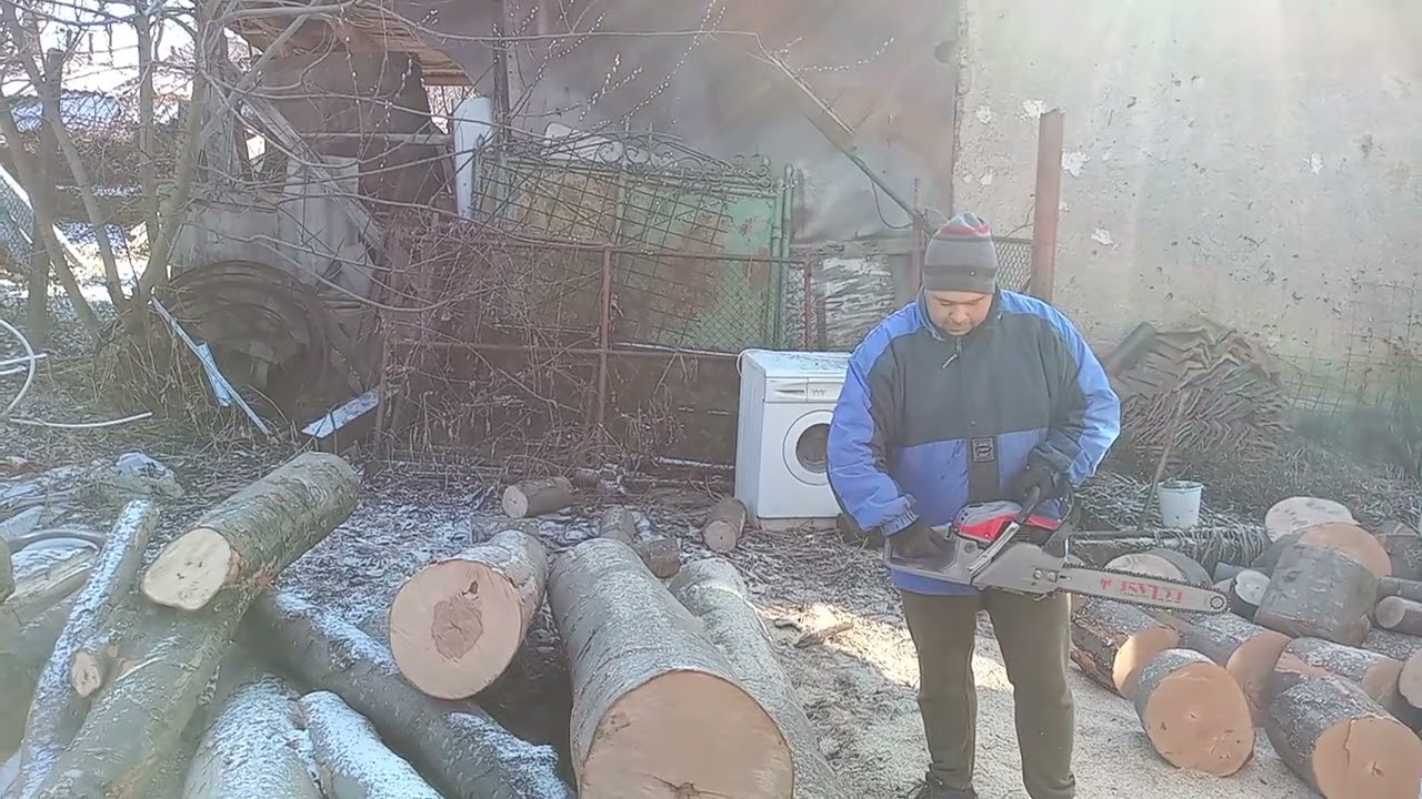 Kínai 52cc fűrész bevetésen