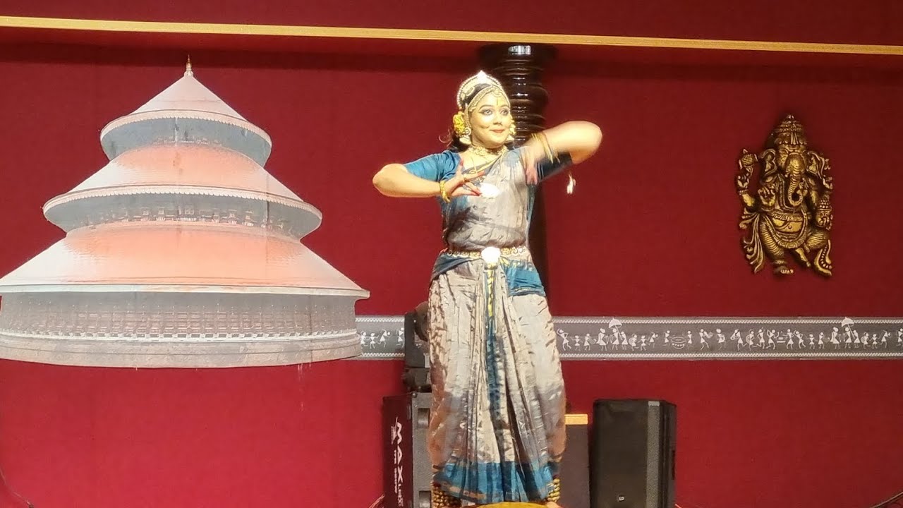 @RachanaNarayanankuttyActor at Madhur Shree Madanantheshwara Siddivinayaka Temple