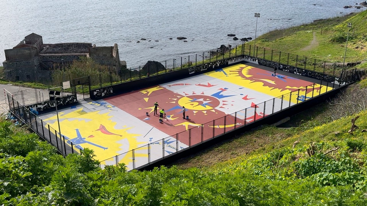 LaLiga Ea Sports actúa en la pista deportiva del Sarchal para su remodelación