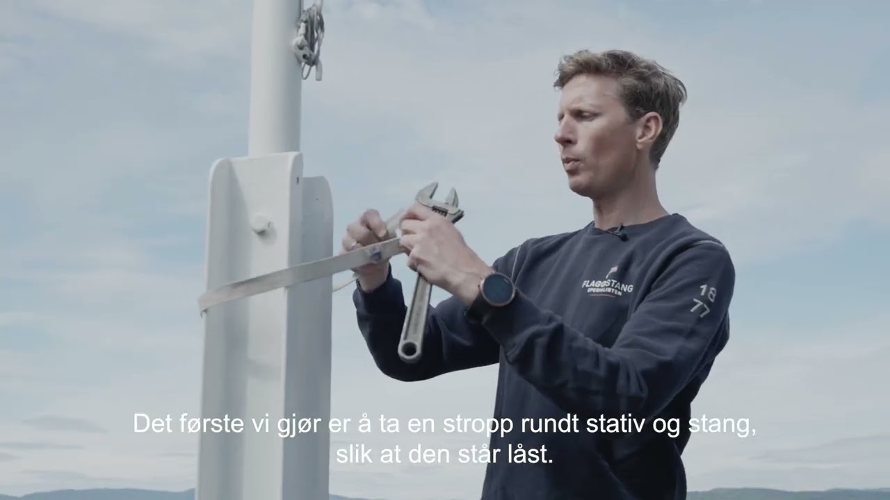 Flaggstangspesialisten - Hvordan ta ned flaggstang i stål