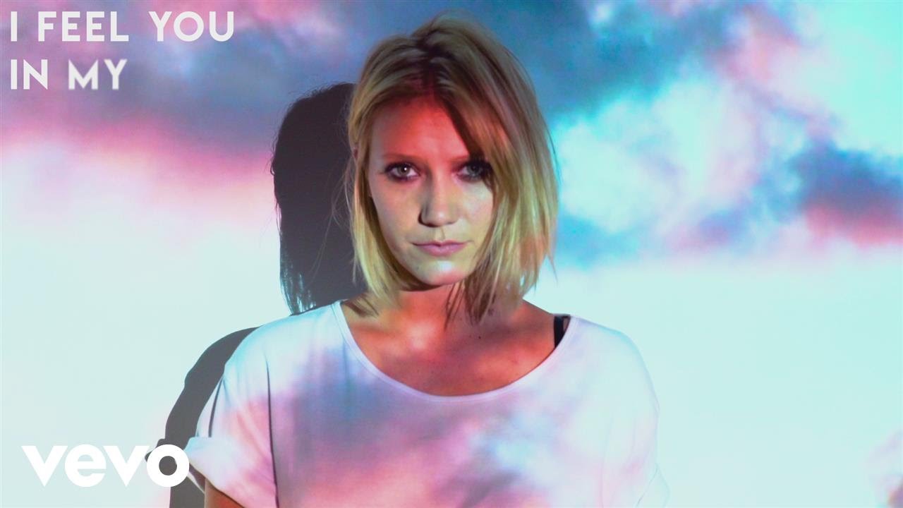 Jess & Matt - Bones (Lyric Video)