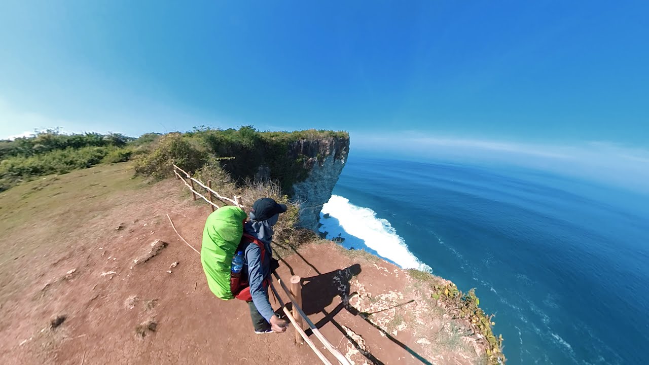 Solo camping di karang boma cliff Bali, banyak monyet😱🐒