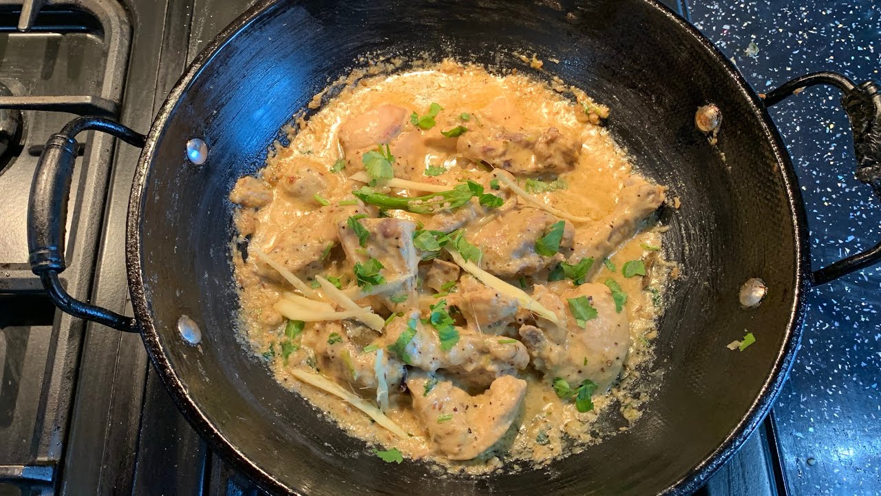 Delicious chicken white Karahi restaurant recipe || simple and easy recipe || pakistani mum