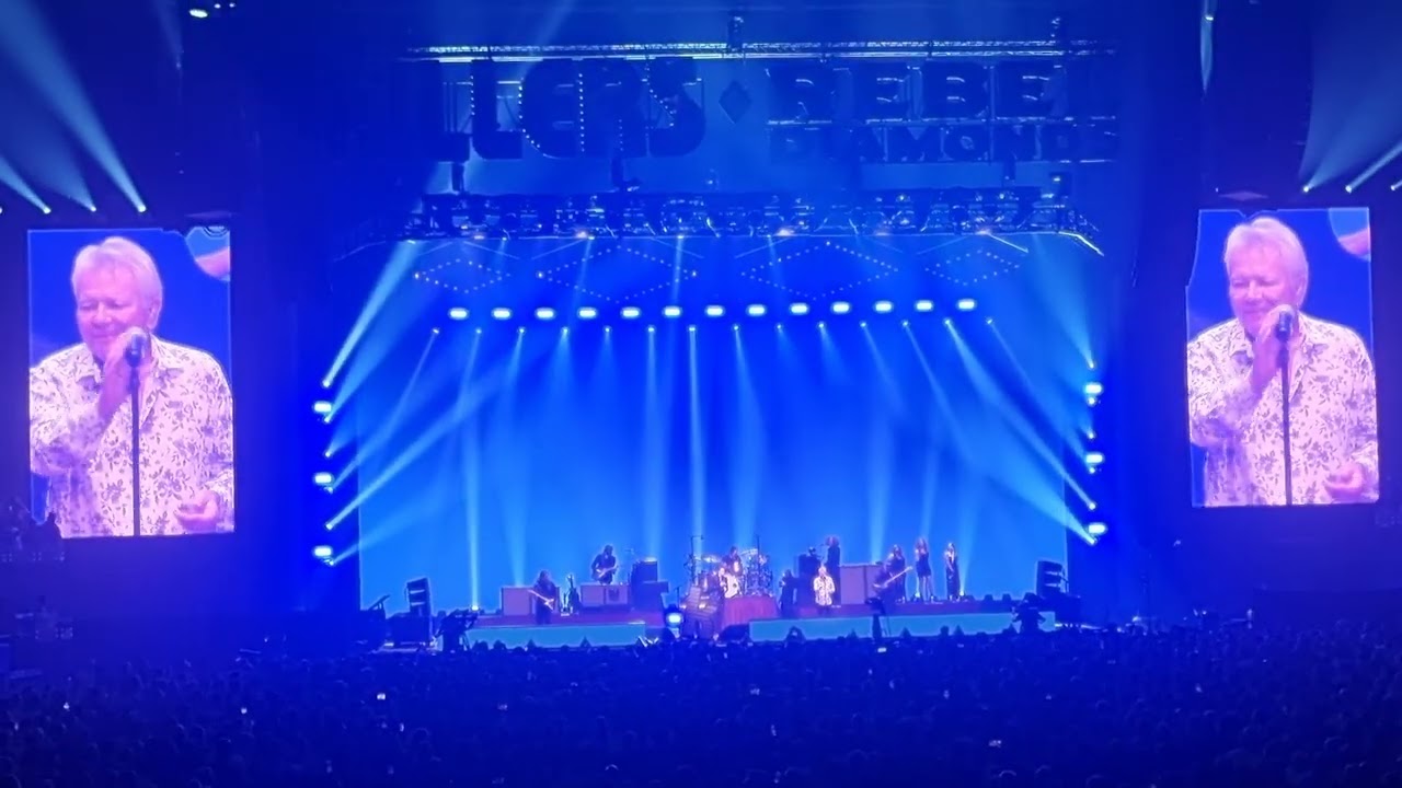 The Killers perform Electric Blue with Iva Davies in Melbourne 12 December 2024