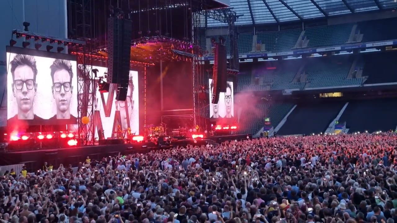 World In My Eyes / Depeche Mode - Twickenham Stadium 17th July 2023