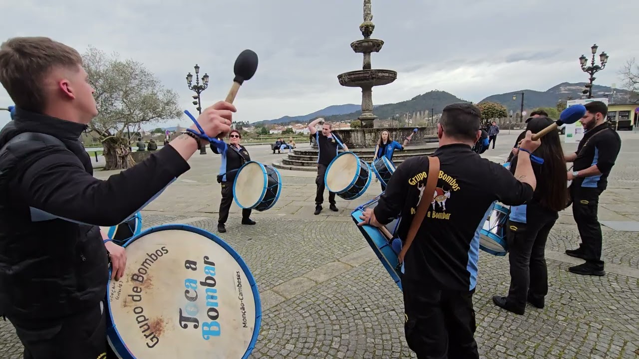 GRUPO DE BOMBOS 