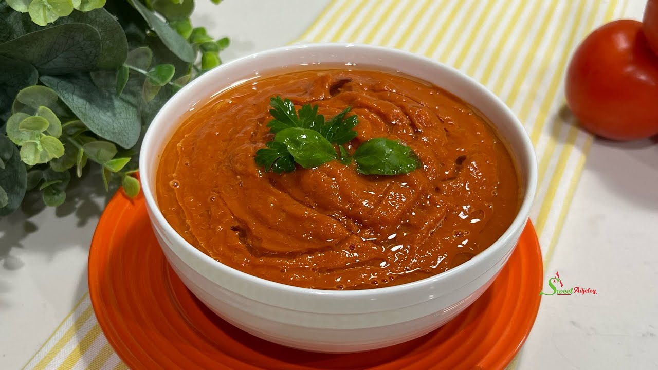 After watching this you would never buy tomato sauce again | A Simple Pasta Sauce