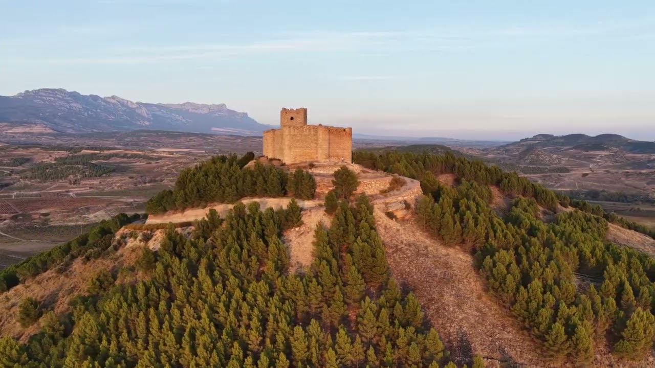 La Rioja desde el cielo | Castillos, vi&ntilde;edos y atardeceres que inspiran 🍇✨