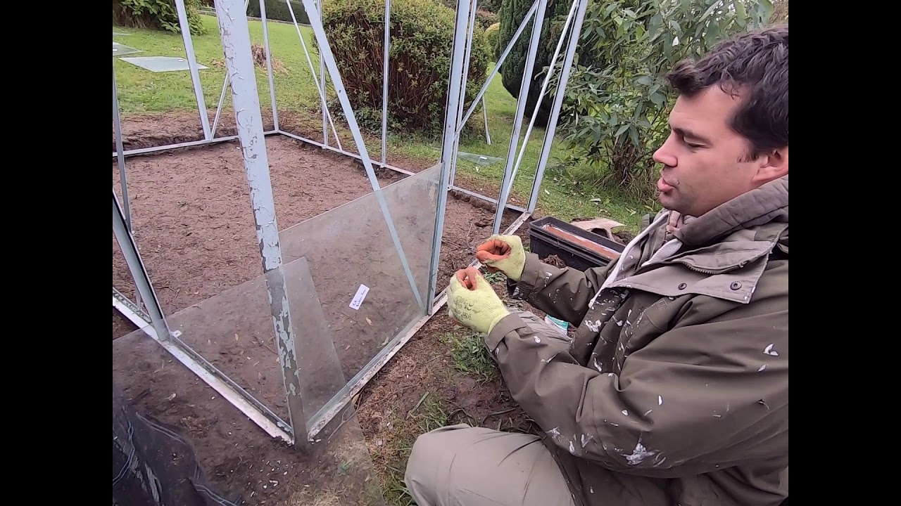 Part 3 - Assembling Putting Up a Greenhouse