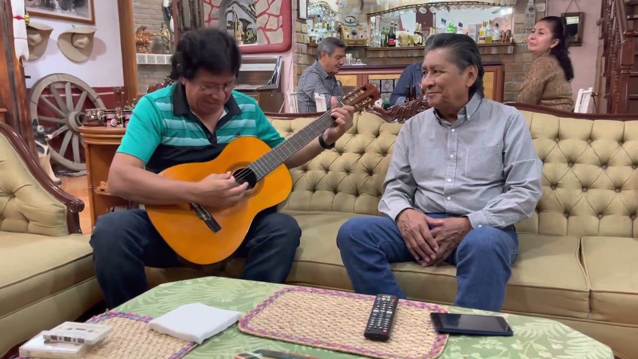 MI LINDA ESPOSA CON JOSUE SU COMPOSITOR