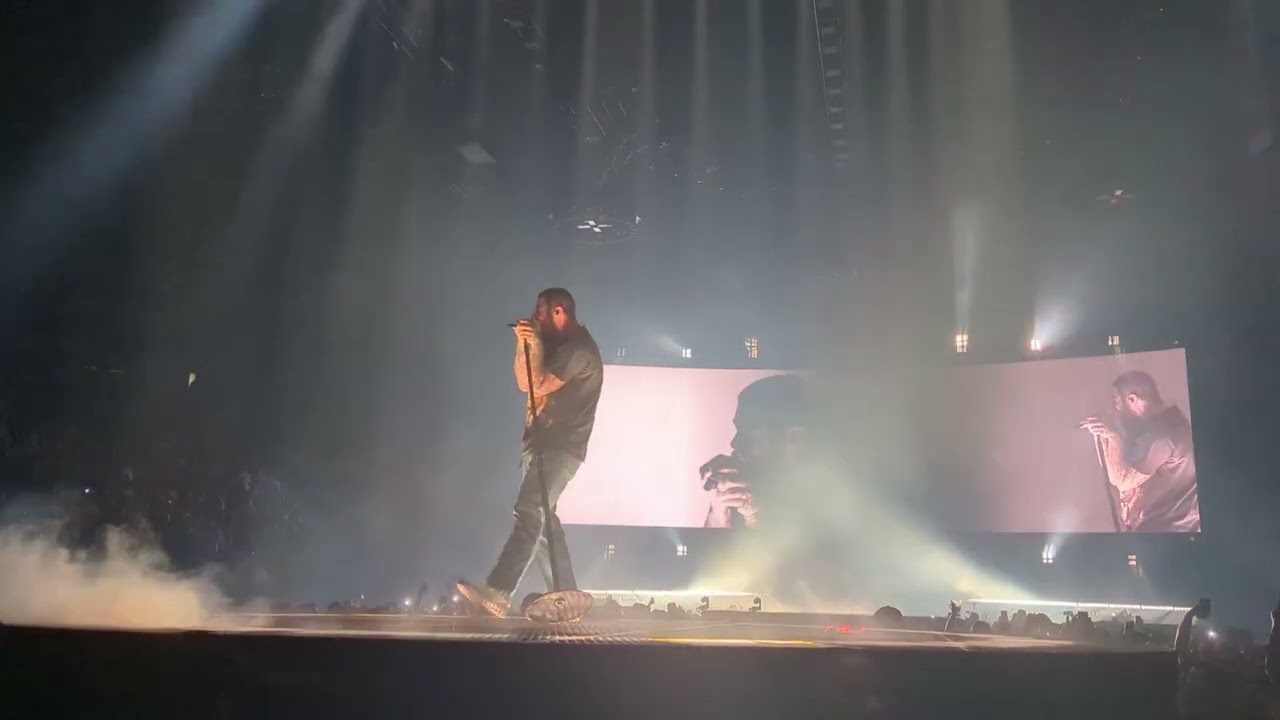 Post Malone- I fall apart Live from Las Vegas