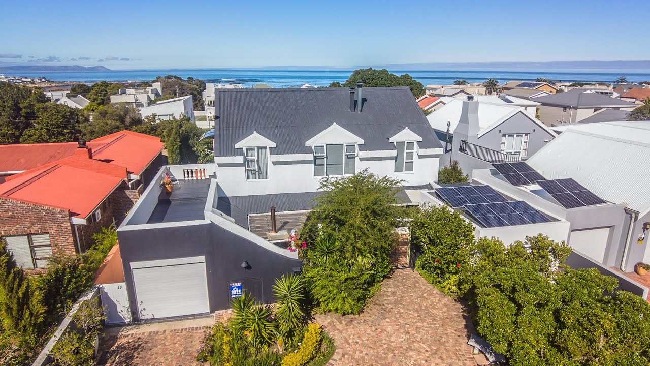 4 Bedroom For Sale | Onrus