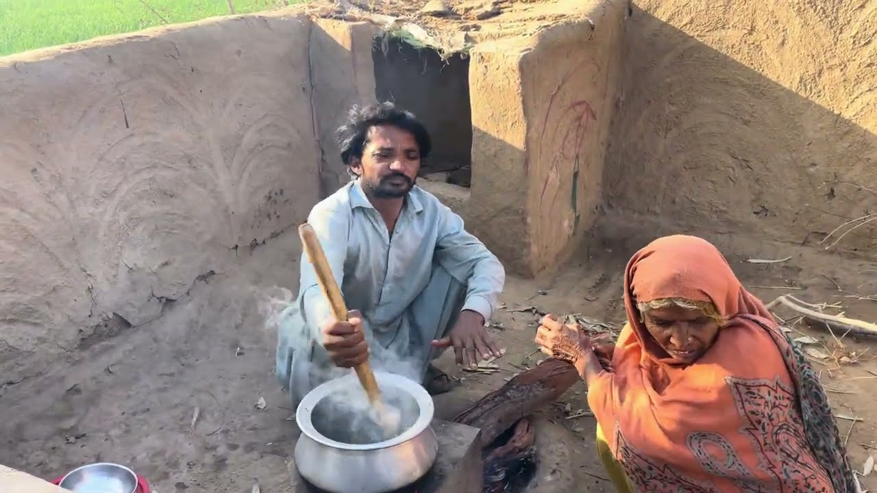 Very Unique Women Village Life in Pakistan || Old Women Winter Routine || Desert Food 