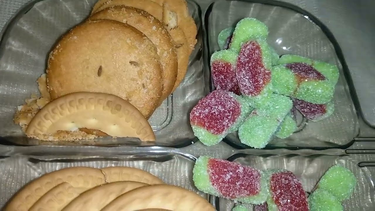 Filling platter with sweets#viral video#sweets #asmr 