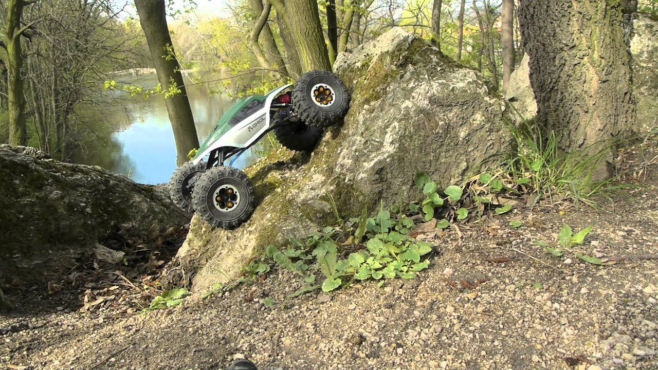 AXIAL XR10 (fullHD)