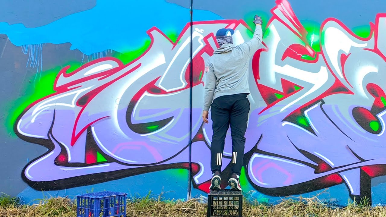 GUZER Graffiti Timelapse &ndash; Start to Finish