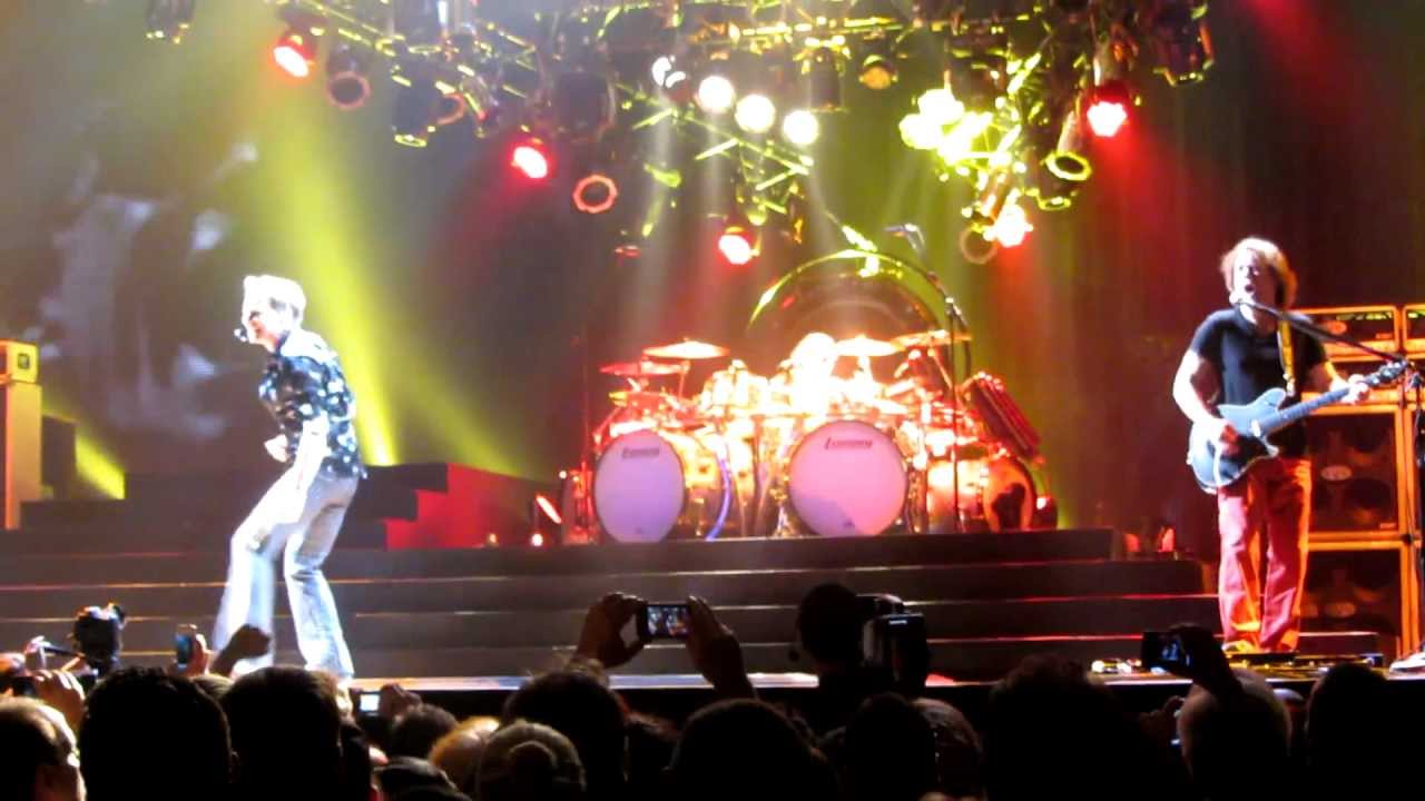 VAN HALEN - Everybody Wants Some!