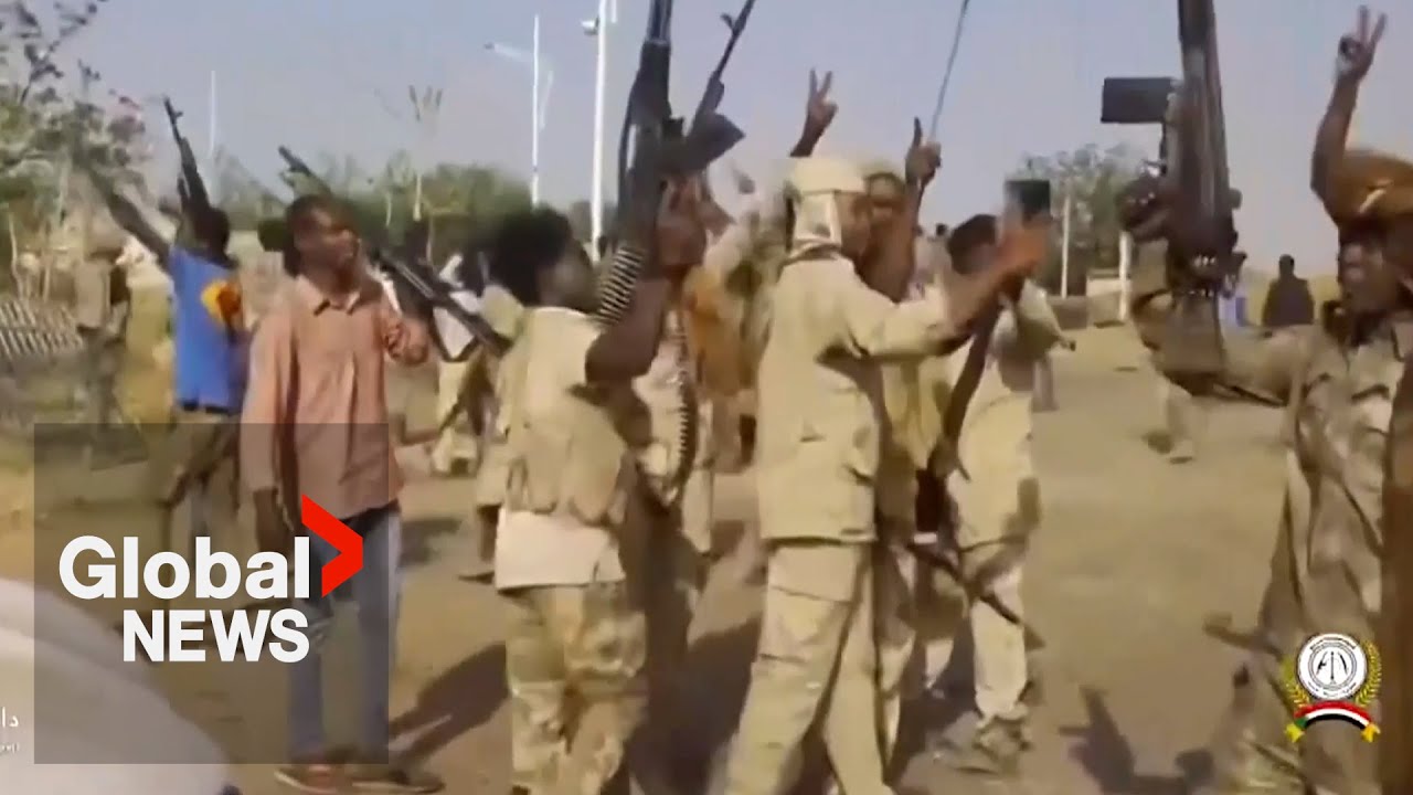 Sudan war: Mass killings feared as thousands flee El Fasher