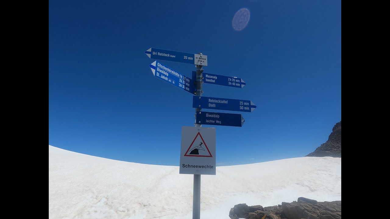 Noch mit viel Schnee auf den Uri Rotstock 2929 m