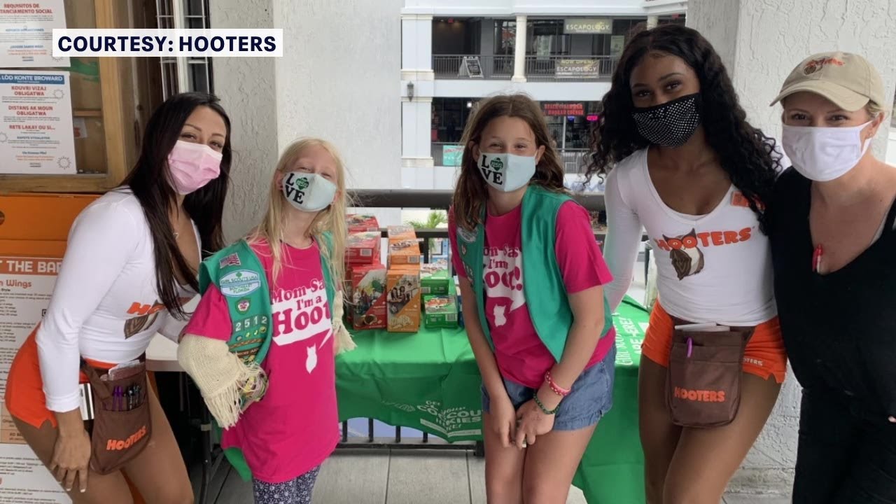 Girl Scouts get sales bump from Hooters partnership