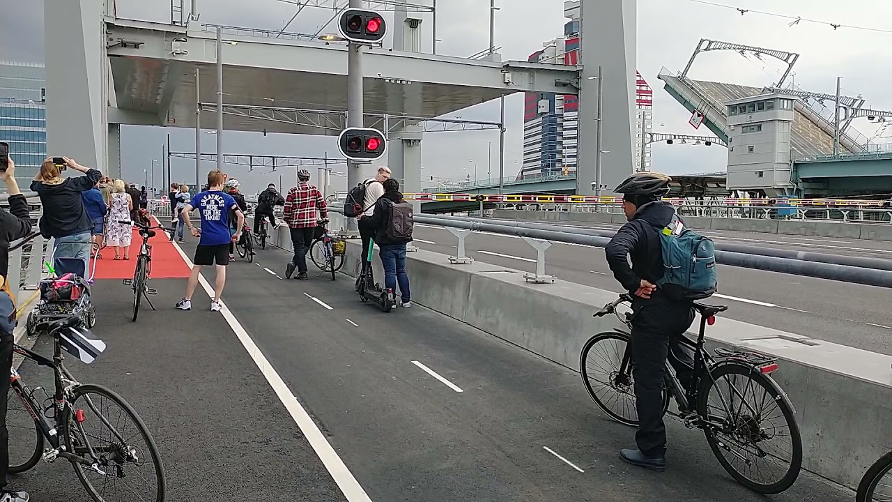Hisingbron and G&ouml;ta&auml;lvbron opening- Gothenburg Bridge