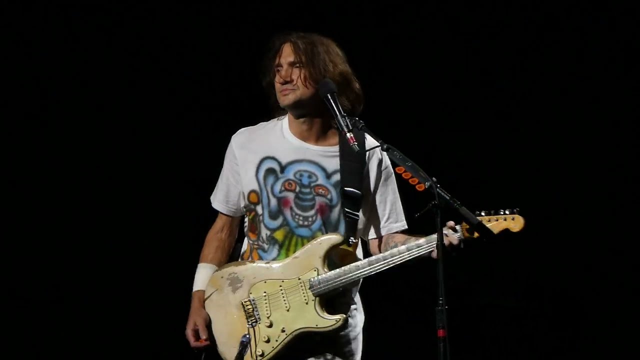 Red Hot Chili Peppers - Your Song (Elton John) (Citizens Bank Park) Philadelphia,Pa 9.3.22