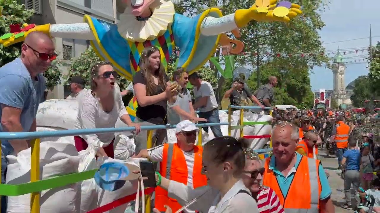 Une cavalcade de printemps sous le soleil pour 2025 !