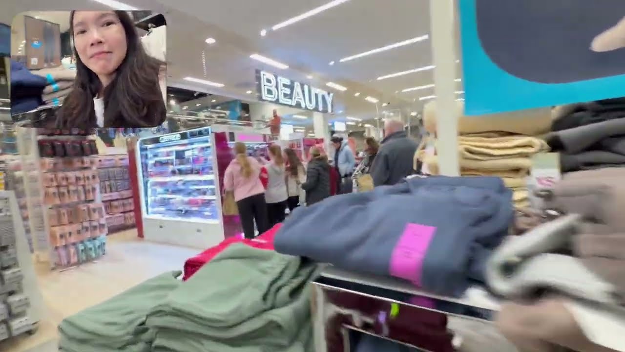 愛爾蘭國民服飾店 Pennyes  一件衣服只要台幣150!