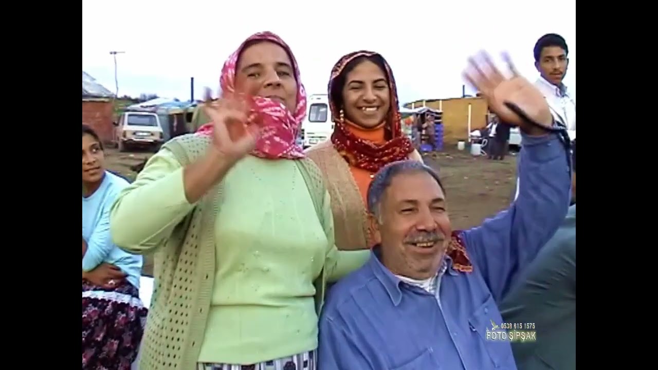 IŞIL ERHAN TUNA AKAR 29.09.2006 KARASU  FOTO ŞİPŞAK KARASU  KAMERACI AHMET 0538 6151575