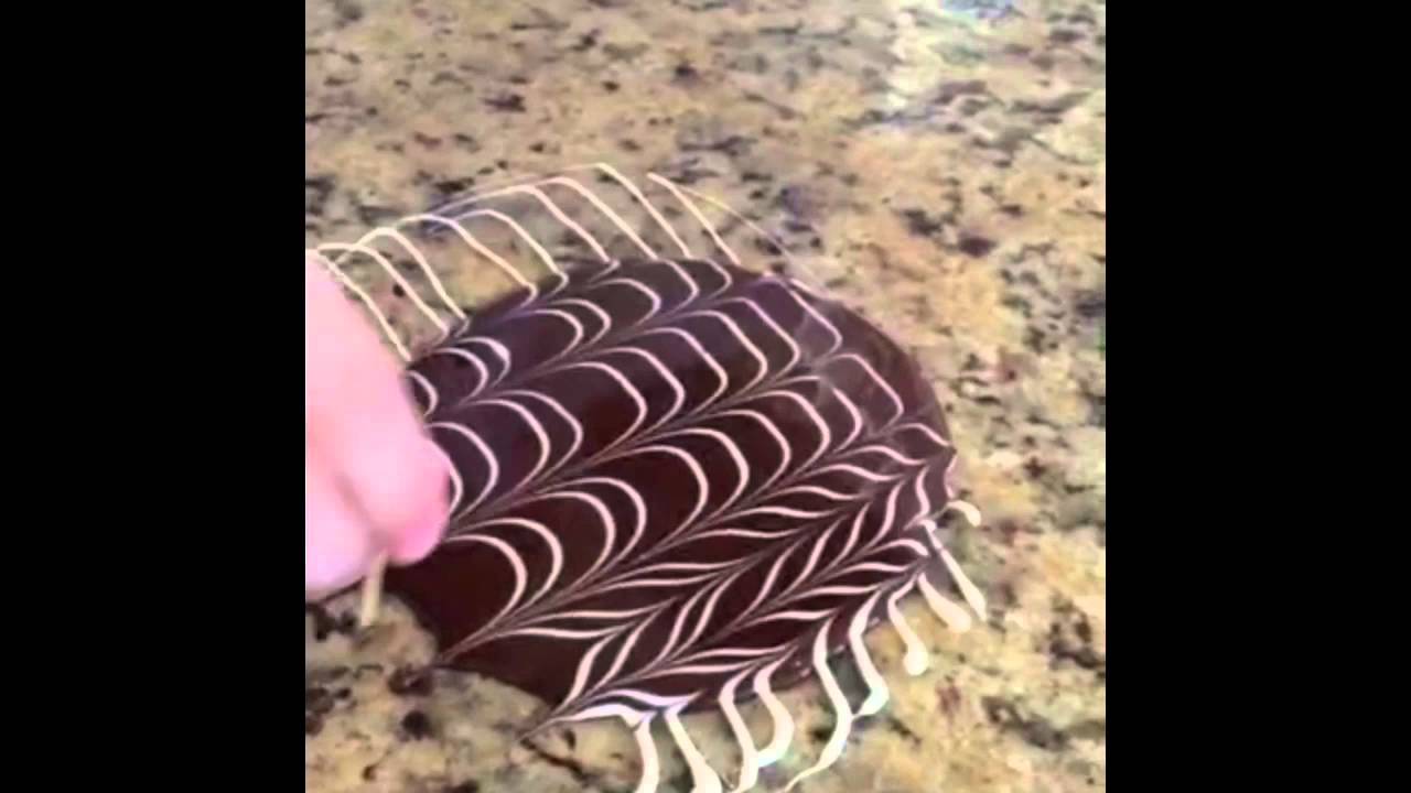 ARABESCOS DE CHOCOLATE | Dhi Ferrari