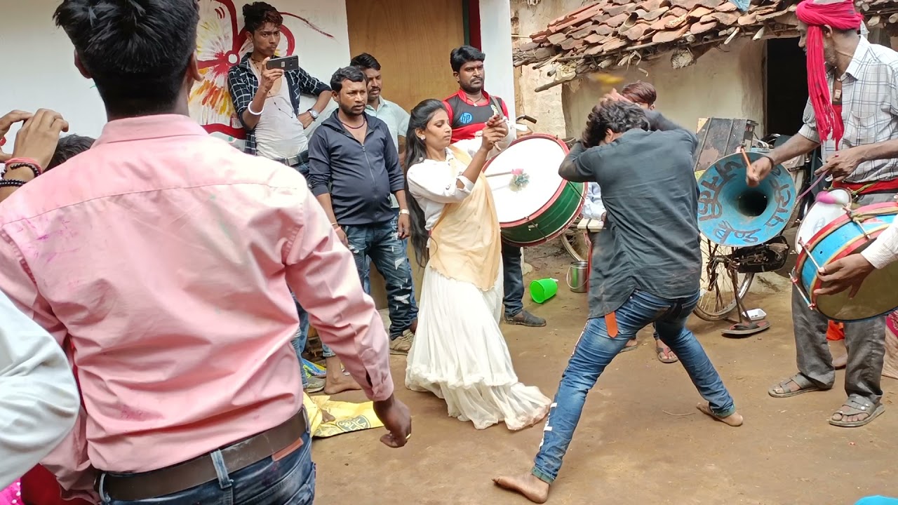नागिन डाँस भाई बहन का || Band Baja Dance #Nagin